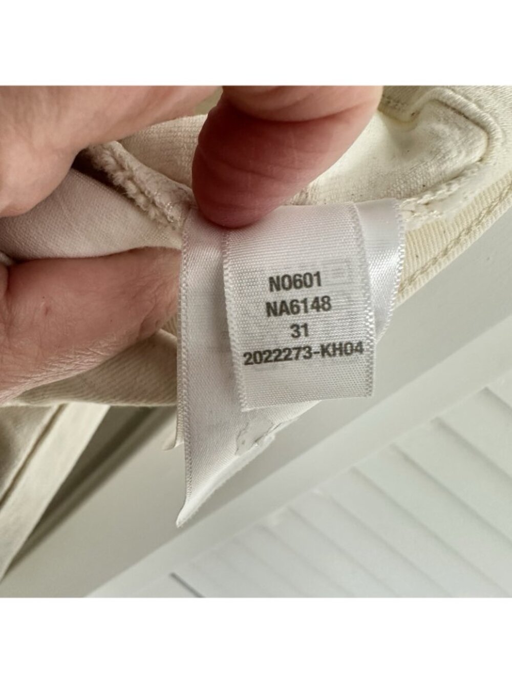 SOLD canvas off white 31 raw hem denim
